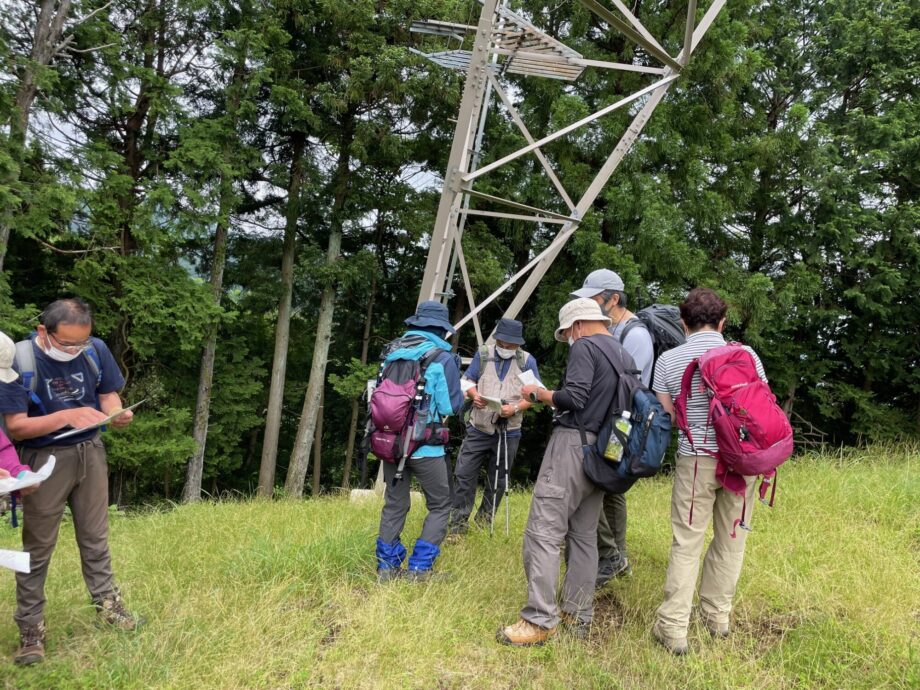 秦野市山岳協会による登山用GPSアプリ使い方講習会