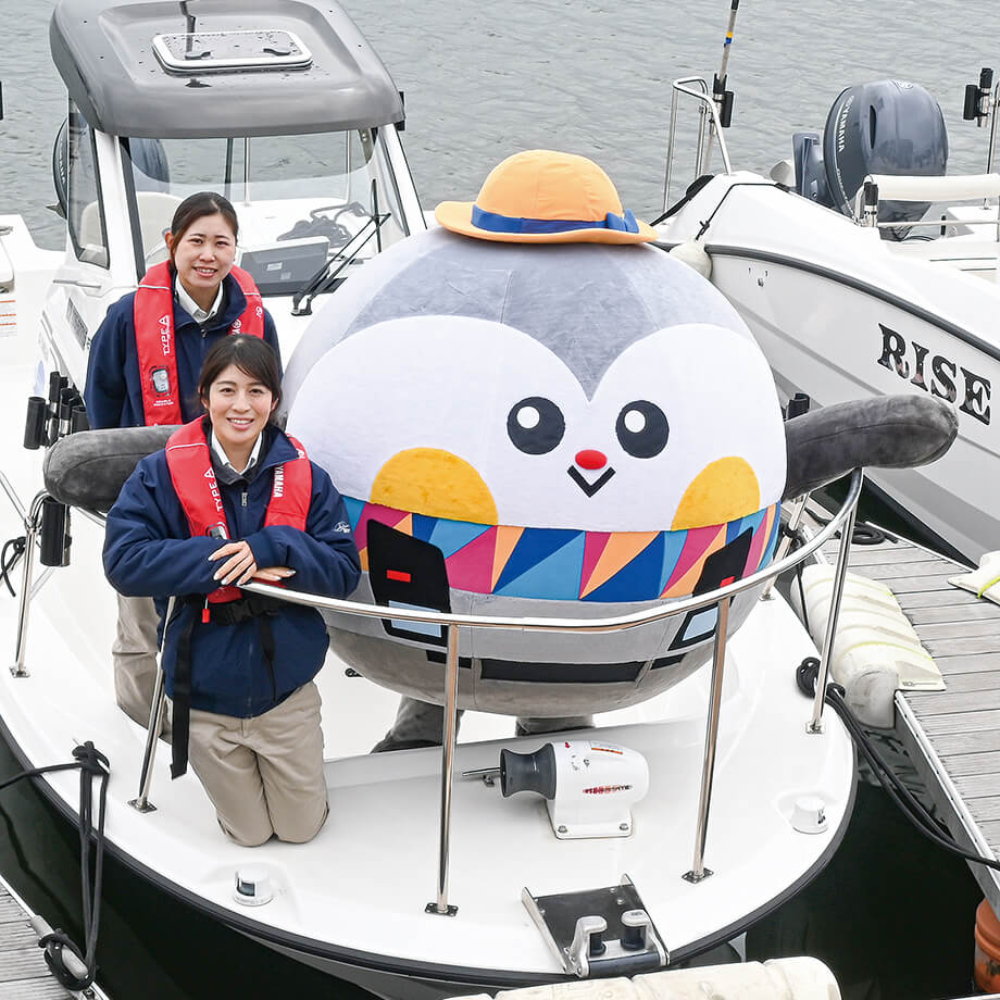 シーサイドライン沿線ガイド「海まちさんぽ2026年春号」春のおすすめ　マリーナ＆隠れ家カフェ＜鉄道キャラ選挙開催中＞