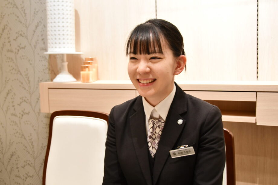 【愛甲石田】旅館の仲居から「葬儀」へ。松田乙里依さんが見つけた、「適温」とは