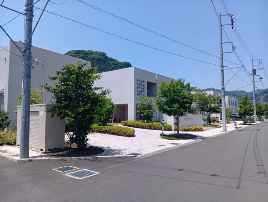 〈まち歩き発見レポvol.２〉物件は「面で選ぶものなのかな」と気づいた話～山北町・みずかみテラス〜