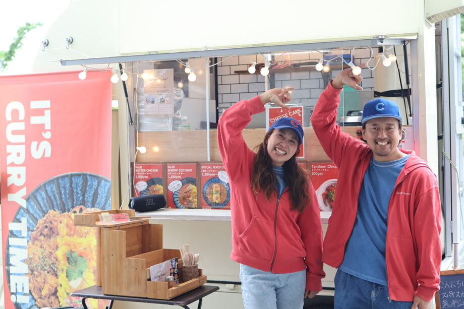 「茅ヶ崎ポーズ」がSNSで話題沸騰！？キッチンカー「茅ヶ崎ジャンクション」が繋ぐ人の輪
