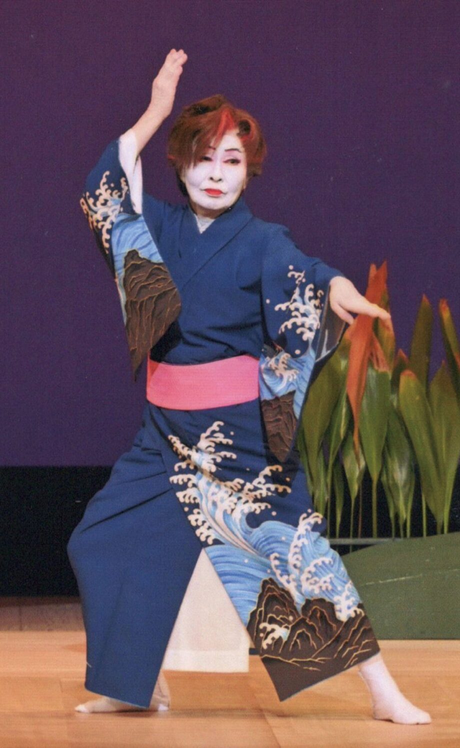 大和市 シリウスで５月23日　花泉流の舞踊発表会