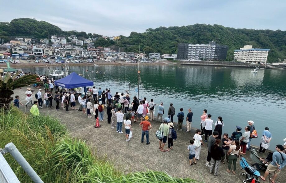 第9回小坪漁港船上市場～獲れたて魚介を直売・大人気イベン【6月7日午前9時から販売終了まで】