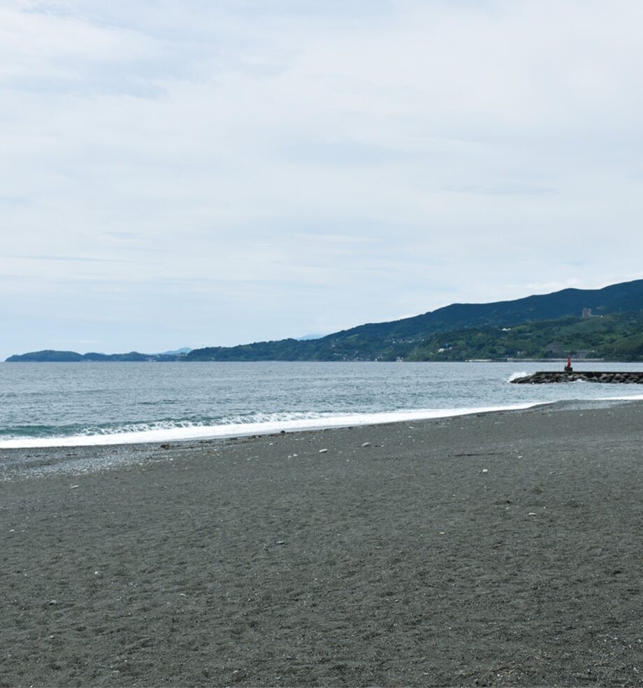 2026年夏の海開きを前に行われた県の水質検査で小田原、湯河原、真鶴の海水浴場が適・可判定