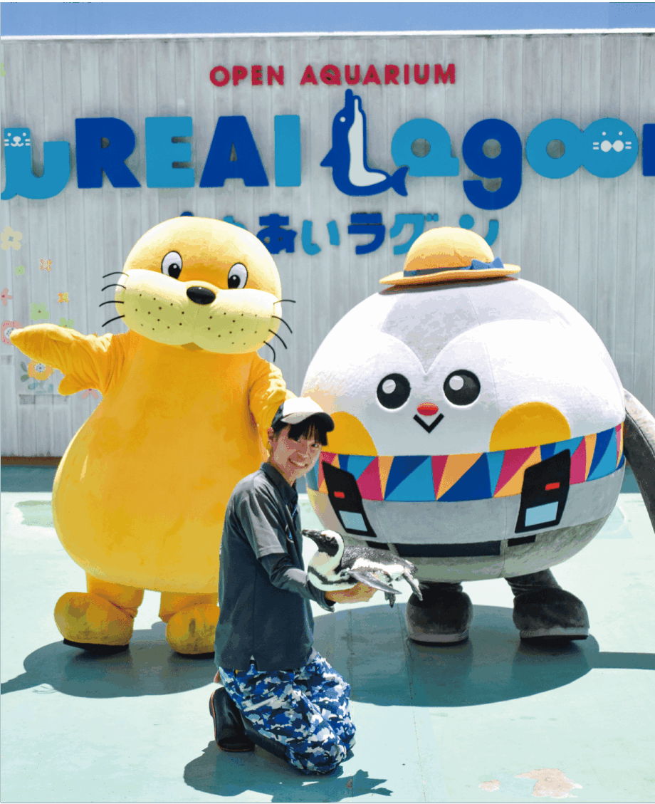 シーサイドライン沿線ガイド「海まちさんぽ2026年夏号」今年の夏はみんなでシーパラへ！＜沿線の新スポットを紹介＞